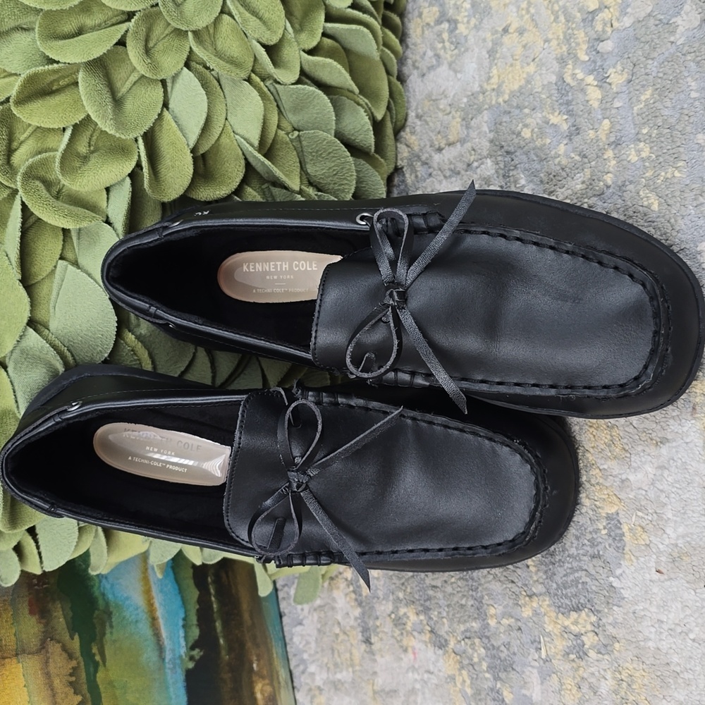 Kenneth Cole Driving Dash Black Leather Kids Shoes Size 6